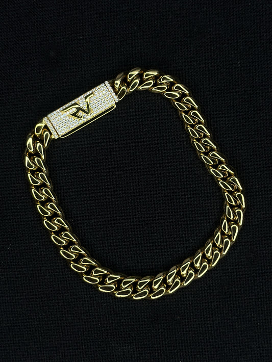 Cuban Bracelet with 8mm Moissanite Clasp
