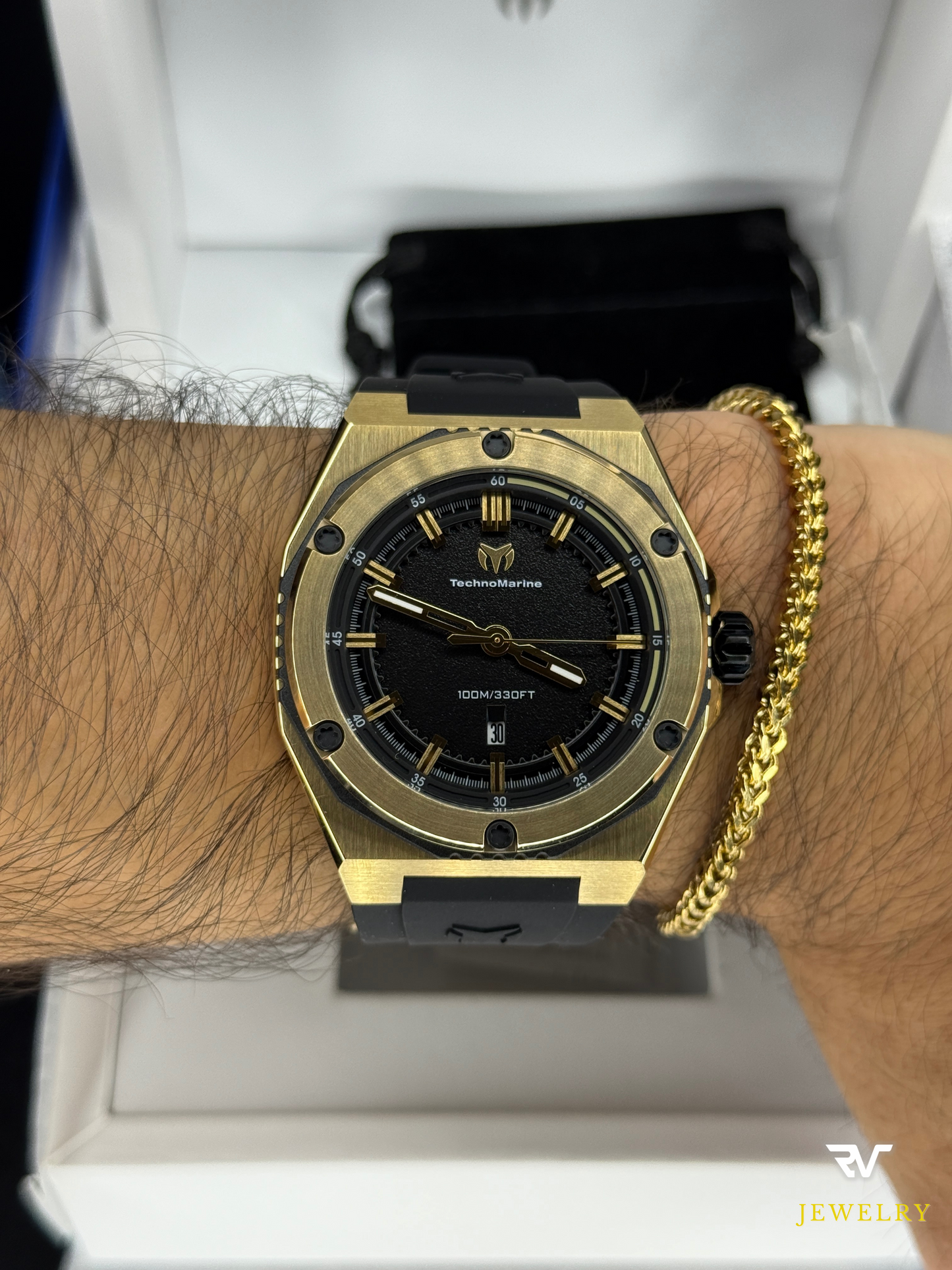 TechnoMarine Coral Legacy Gold 45mm (Men)
