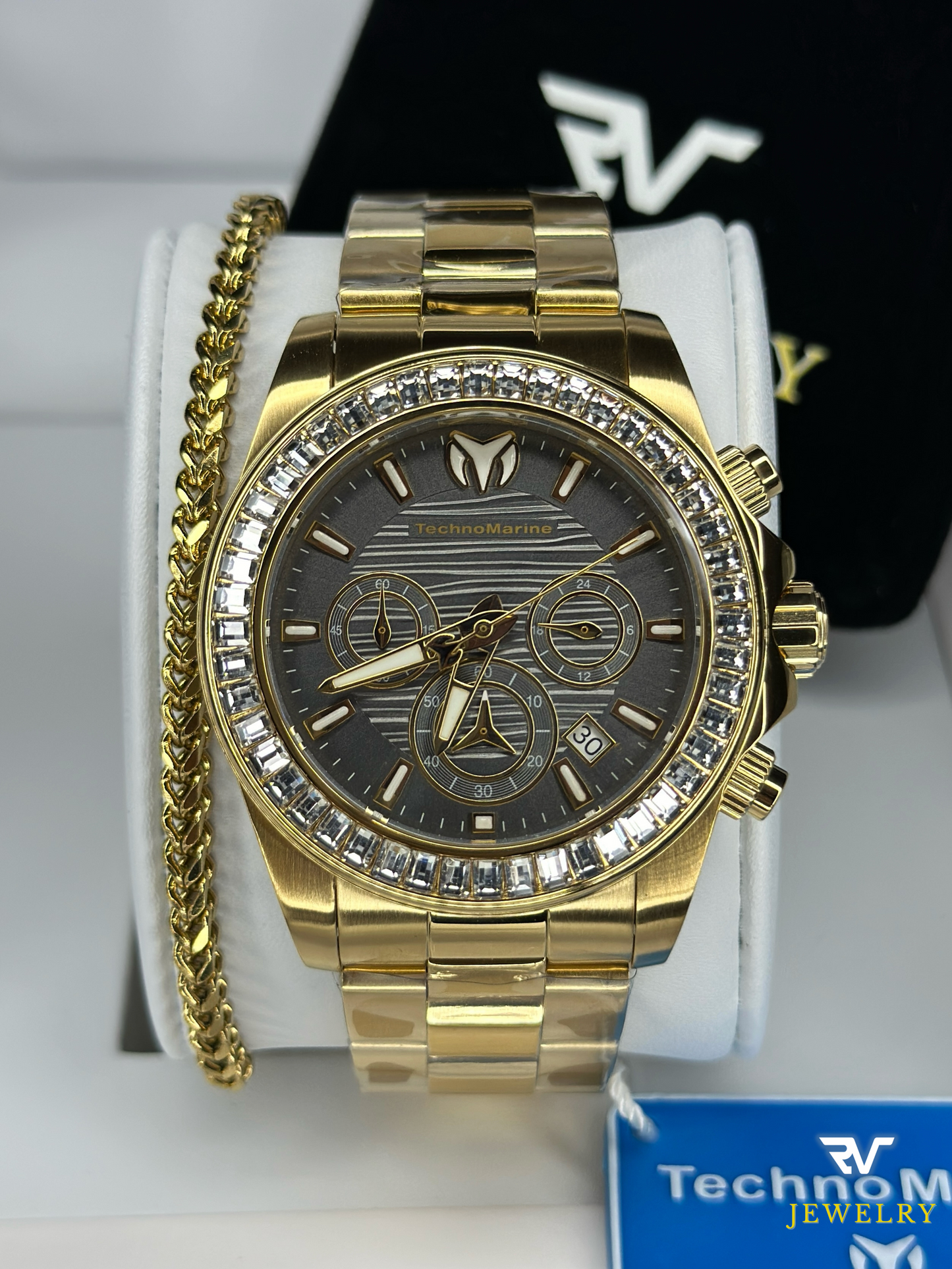 TechnoMarine Manta Ray Gold 42mm (Unisex)