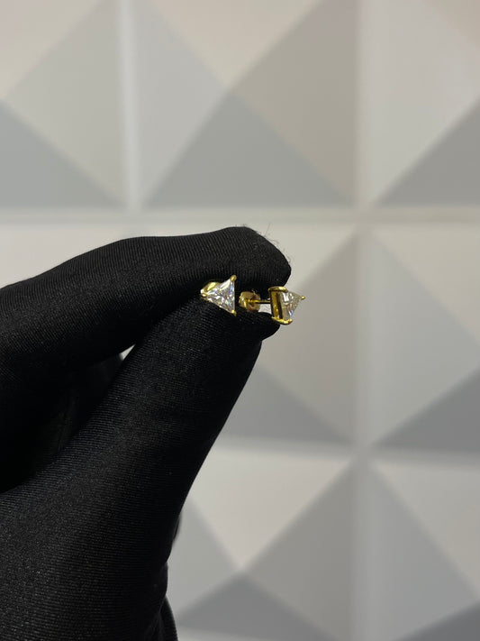 Triangular Display VVS1 Moissanite Gold