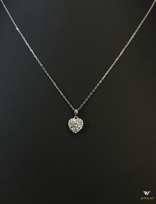 Silver Heart Chain VVS1 Moissanite
