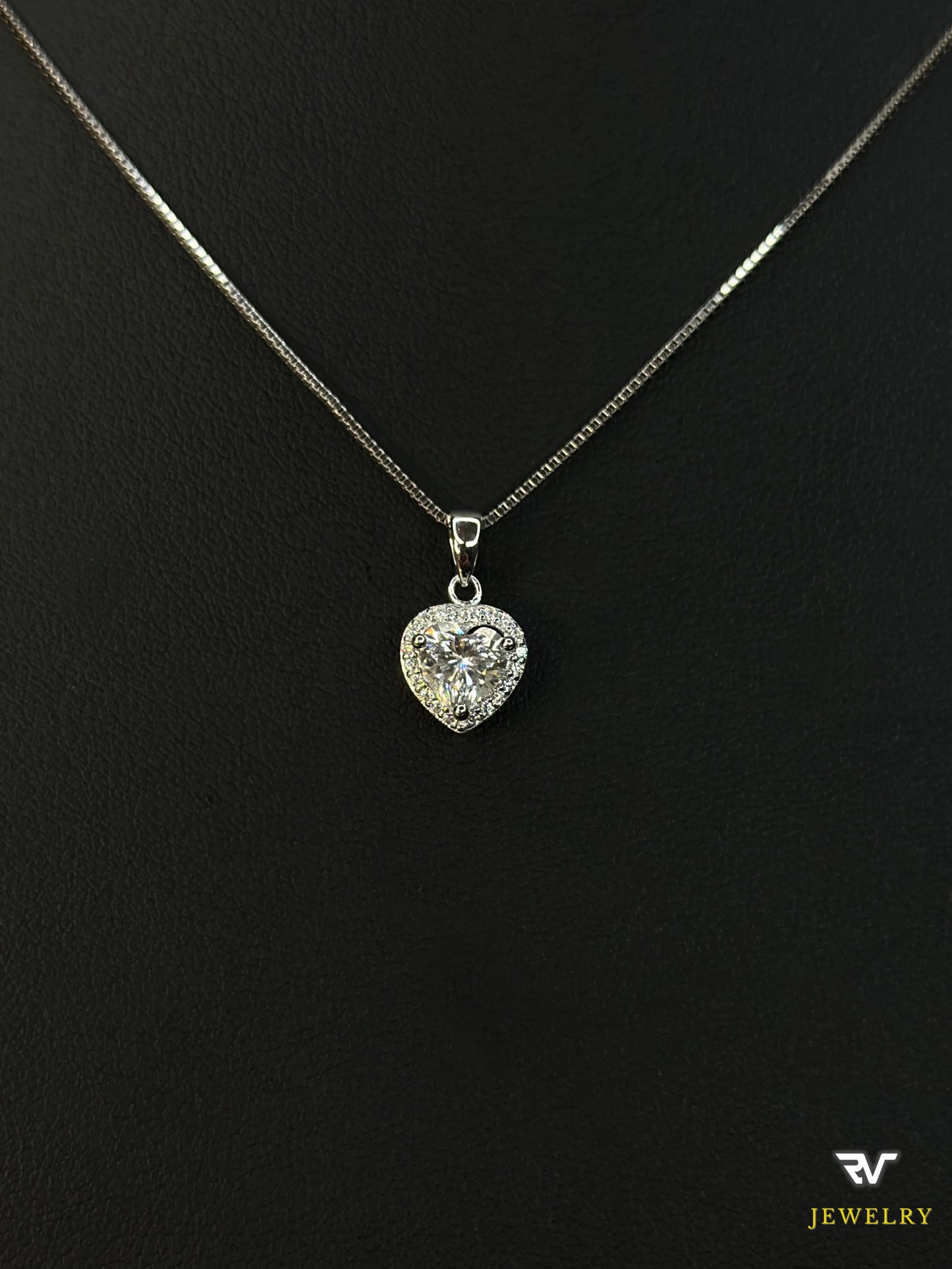 Silver VVS1 Moissanite Heart Chain