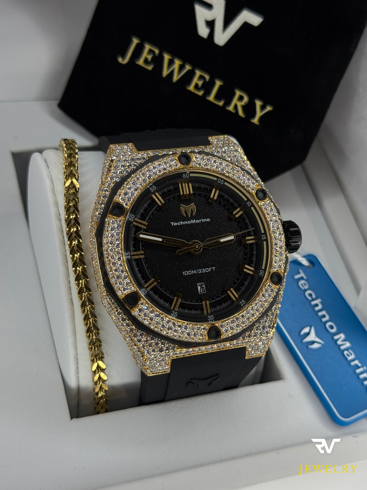 TechnoMarine Coral Legacy Dorado 45mm VVS1 Moissanite (Hombre)