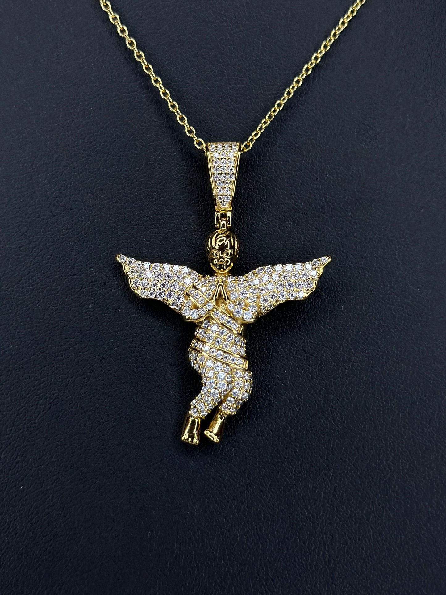 Pendant de Angel Con Piedras VVS1 Moissanite + Cadena